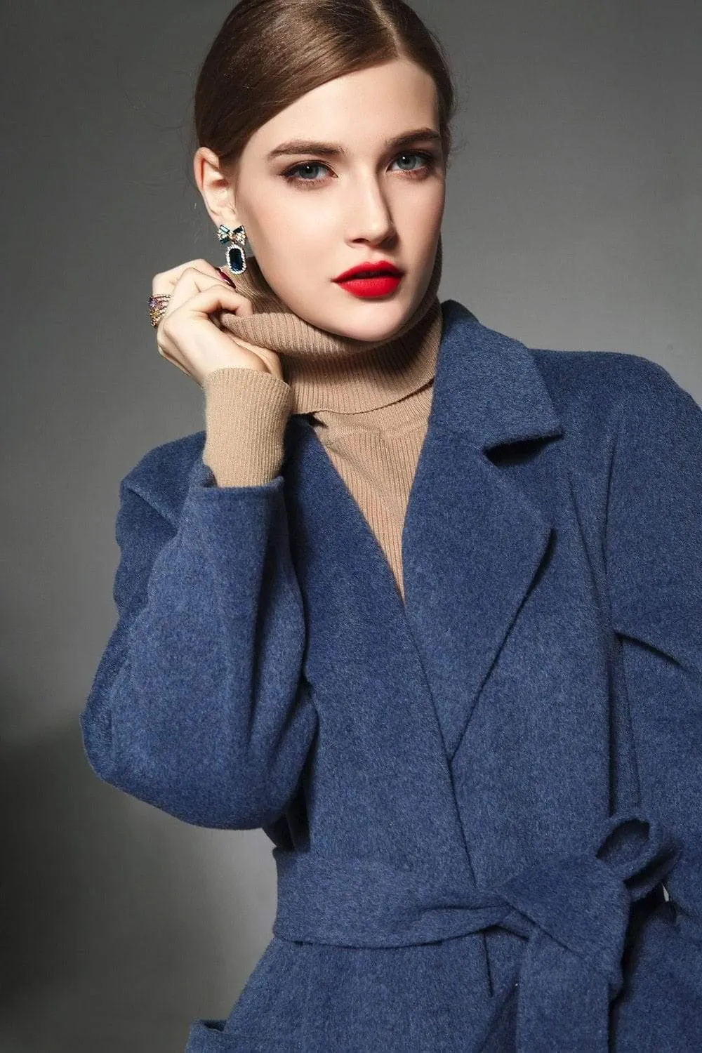 100% Wool Coat for Elegant Women