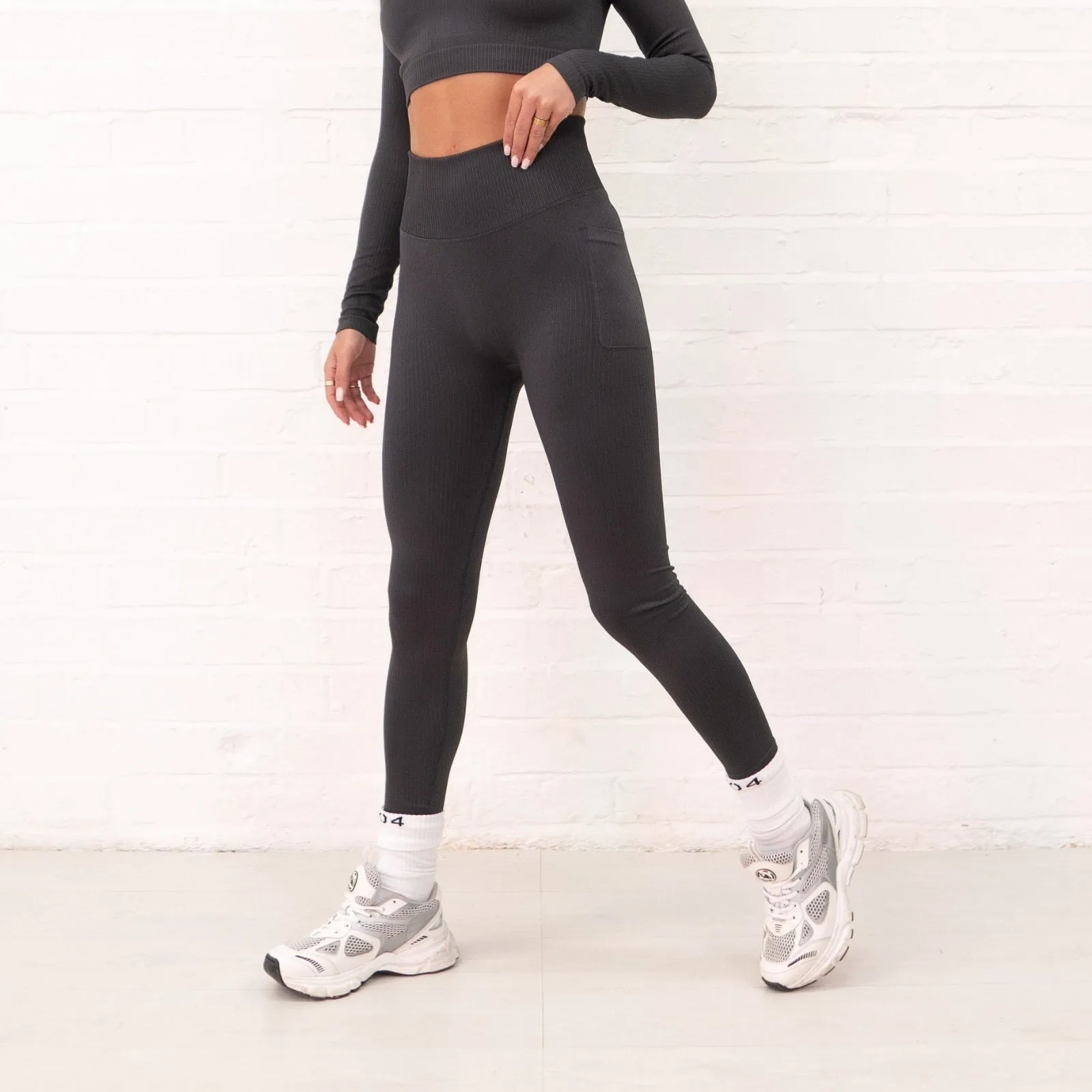 304 Womens Ribbed Seamless 3D Fit Leggings Charcoal