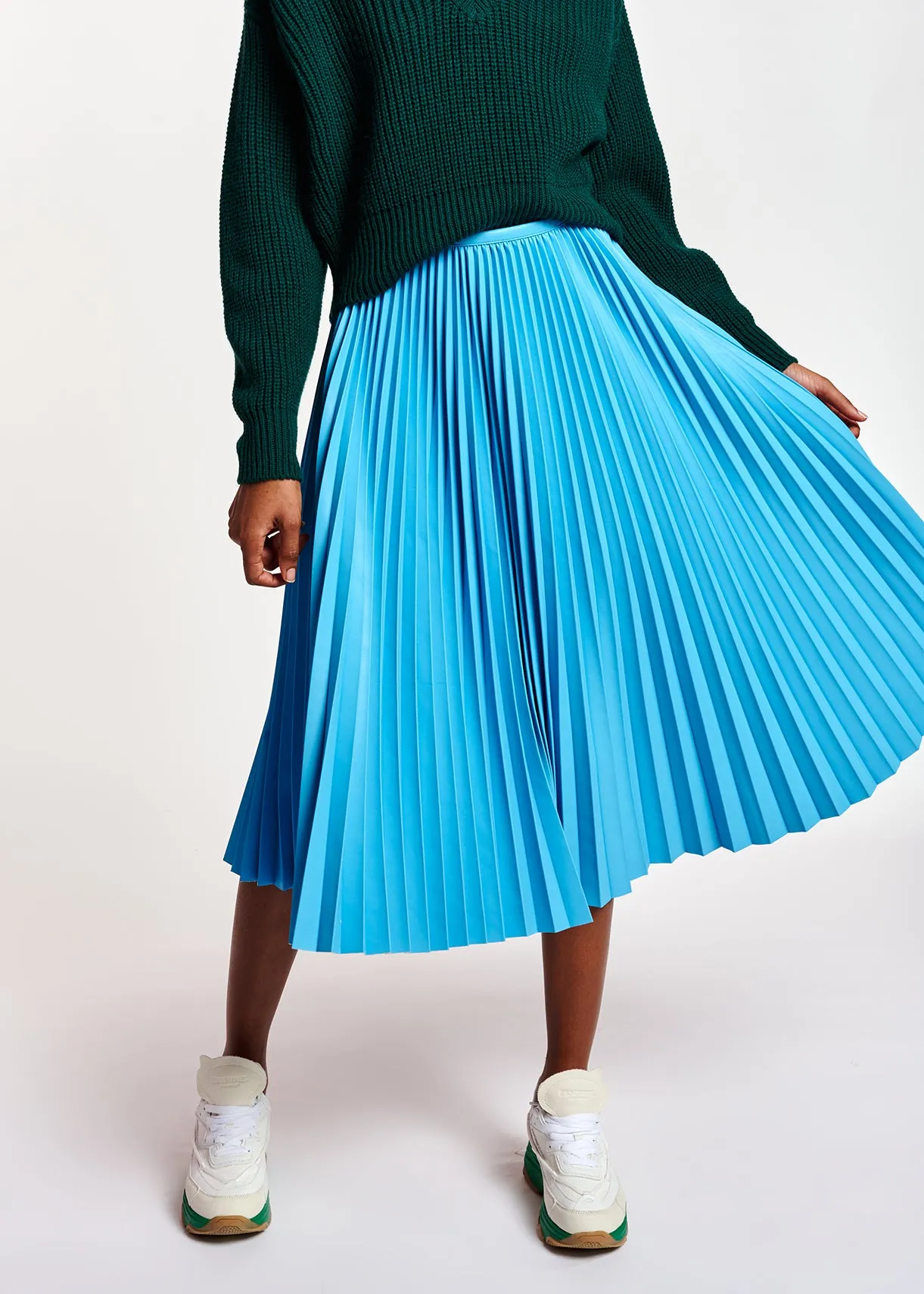 Blue faux leather plissé skirt