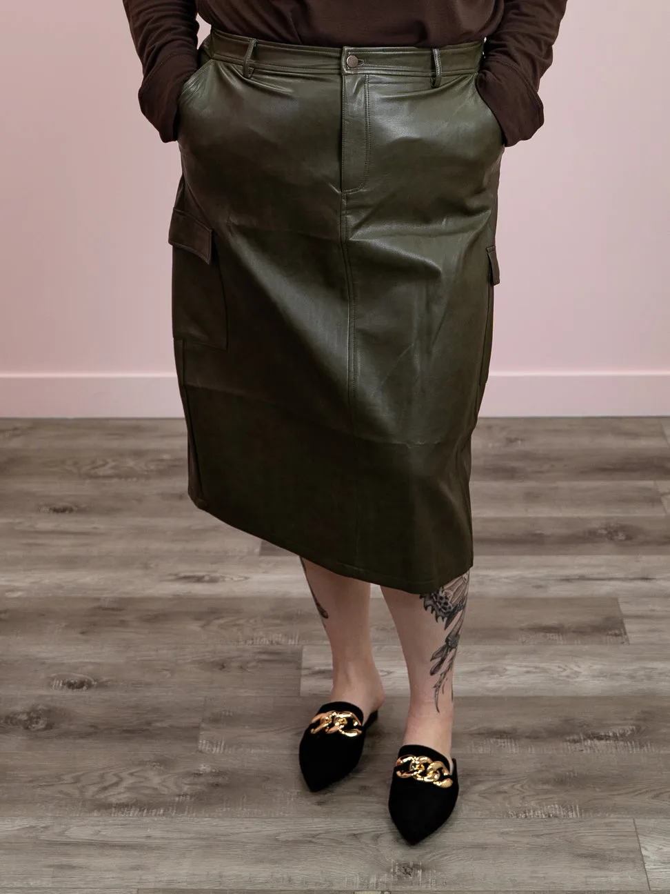 *FINAL SALE* DEX | Kindly Faux Leather Cargo Maxi Skirt | Dark Khaki Green