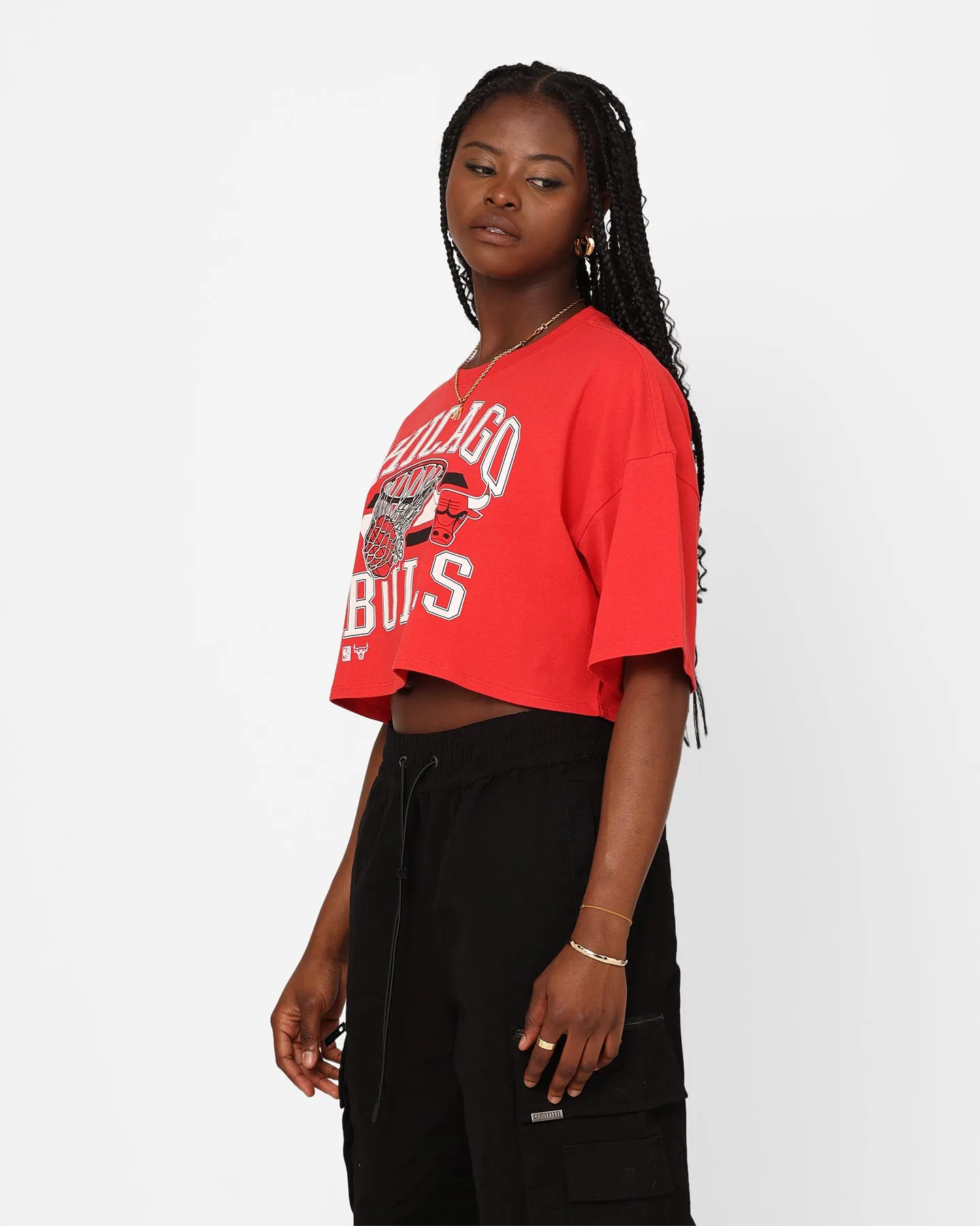 Mitchell & Ness Women's Chicago Bulls Dunk Arch Cut Off Crop T-Shirt Red