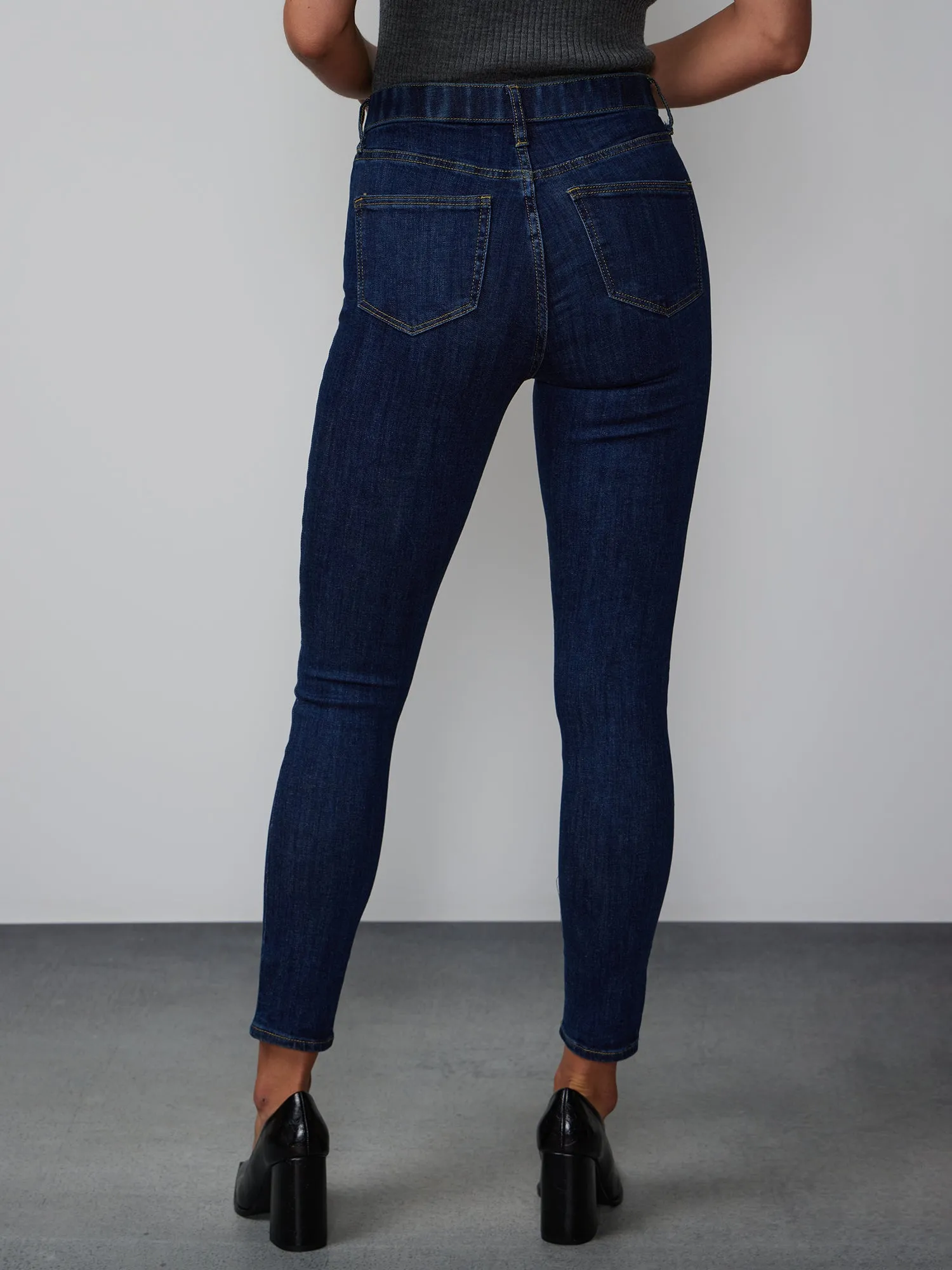 Petite Essential High Rise Skinny Jeans